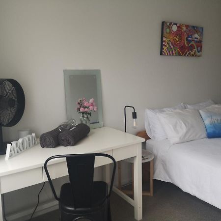 Pool House - One Bedroom Self Contained Unit Motueka Eksteriør bilde