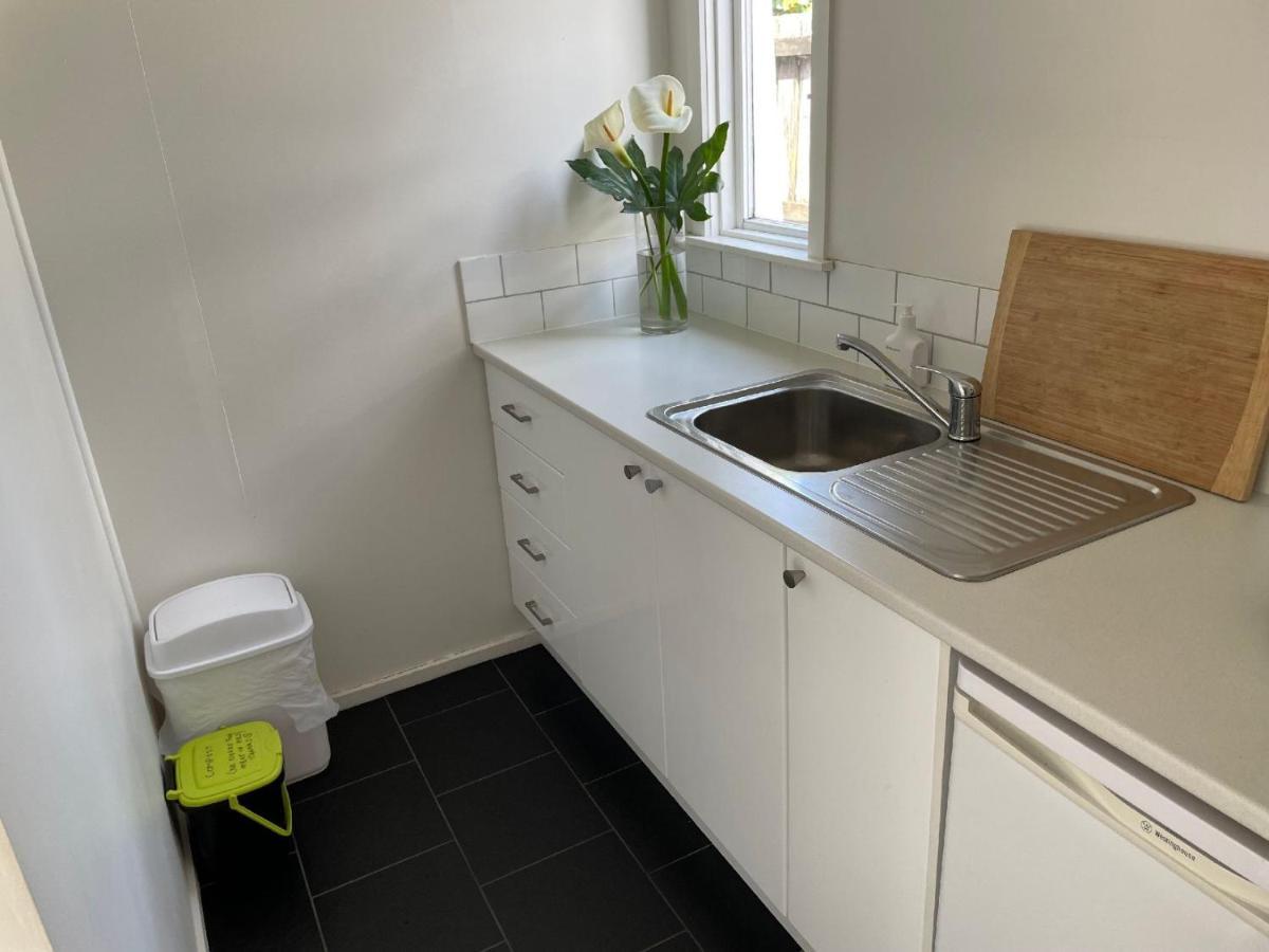 Pool House - One Bedroom Self Contained Unit Motueka Eksteriør bilde