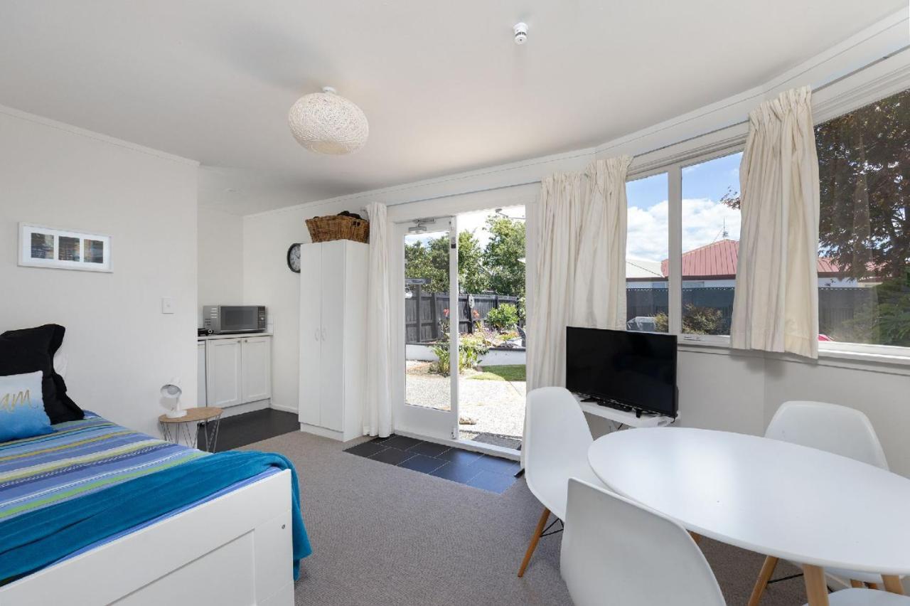 Pool House - One Bedroom Self Contained Unit Motueka Eksteriør bilde