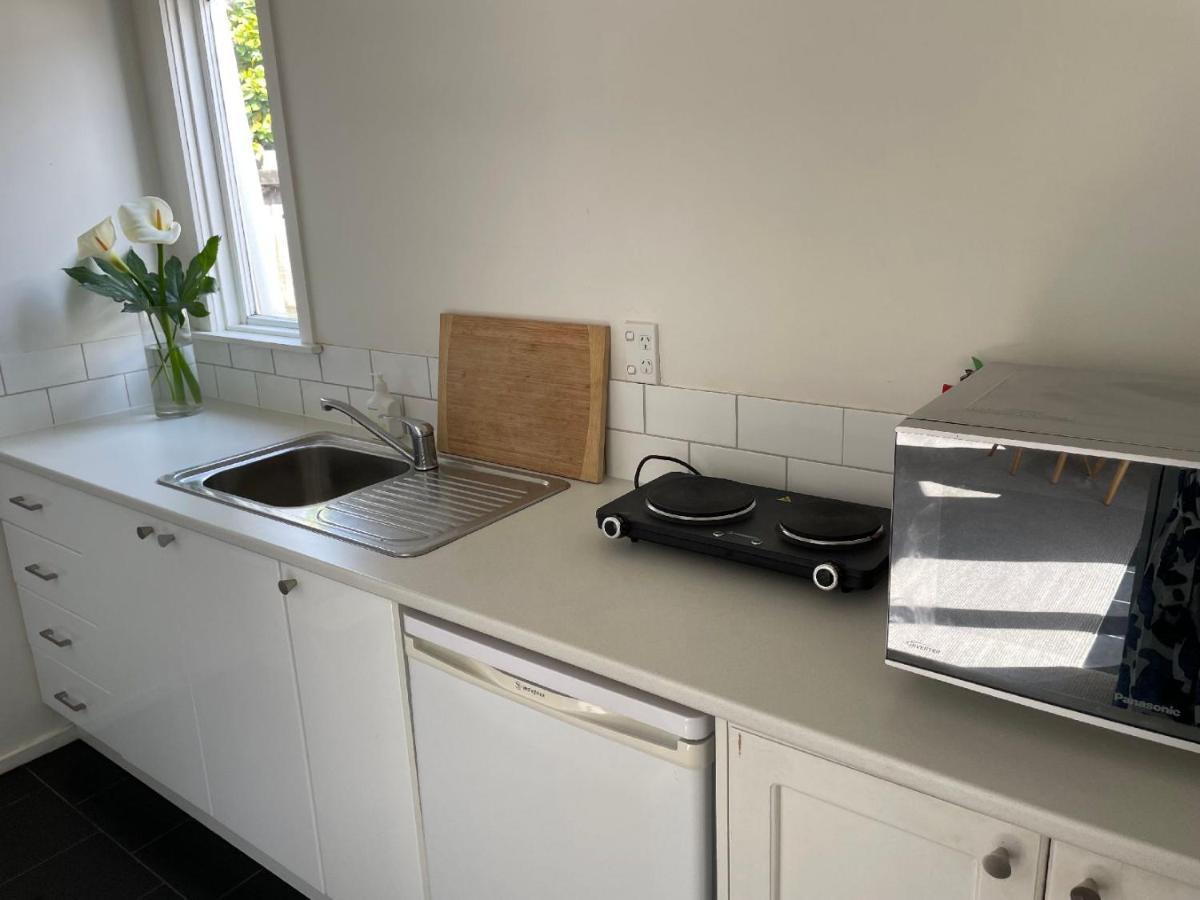 Pool House - One Bedroom Self Contained Unit Motueka Eksteriør bilde