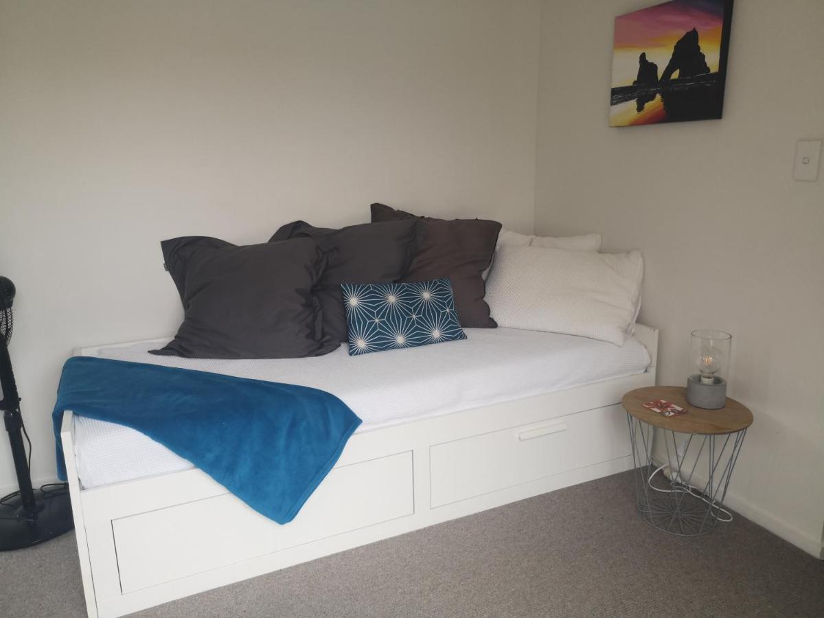 Pool House - One Bedroom Self Contained Unit Motueka Eksteriør bilde